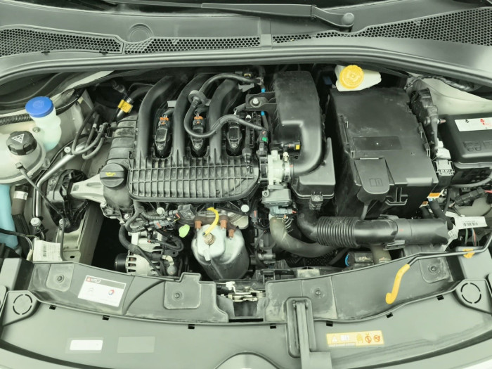 Citroën C3 PureTech 83 S&S BVM5 C-Series