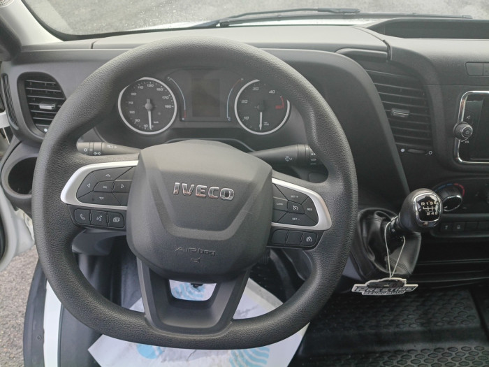 IVECO Daily CCb 35C16H3.0 empattement 3750