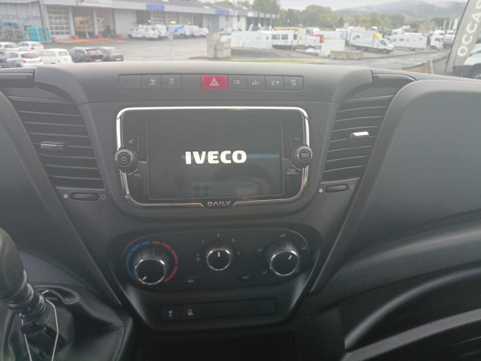 IVECO Daily CCb 35C16H3.0 empattement 3750