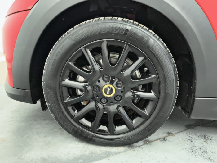 MINI HATCH 3 PORTES ELECTRIC F56 BEV LCI Cooper SE 184 ch Edition Camden