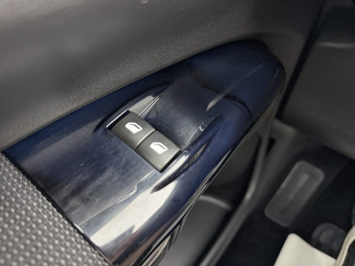 Citroën C4 Cactus BlueHDi 100 S&S ETG6 Shine
