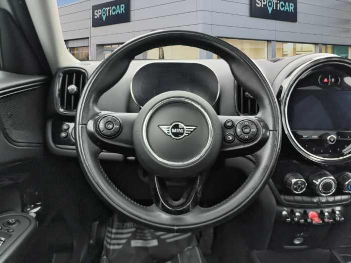 MINI COUNTRYMAN F60 LCI 150 ch Cooper D Classic