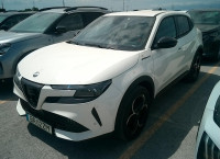 Alfa Romeo JUNIOR Nouveau 1.2 Ibrida 136 ch eDCT6 Speciale