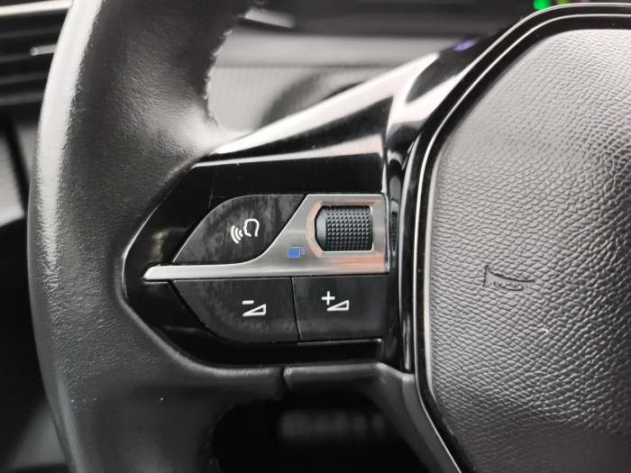 Peugeot 208 ELECTRIQUE 50 kWh 136ch Active