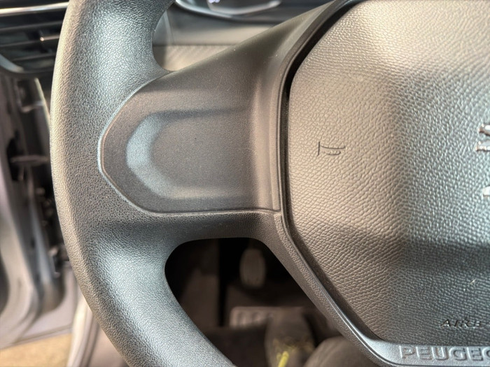 Peugeot 208 BUSINESS PureTech 75 S&S BVM5 Active Business