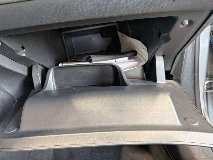 Peugeot 208 BUSINESS PureTech 75 S&S BVM5 Active Business