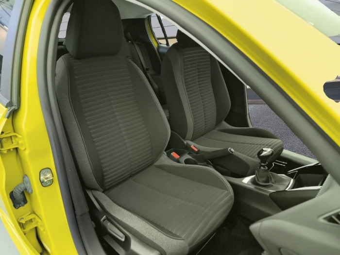 Peugeot 208 PureTech 100 S&S BVM6 Active