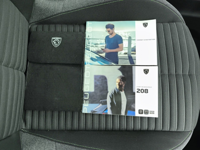Peugeot 208 PureTech 100 S&S BVM6 Active