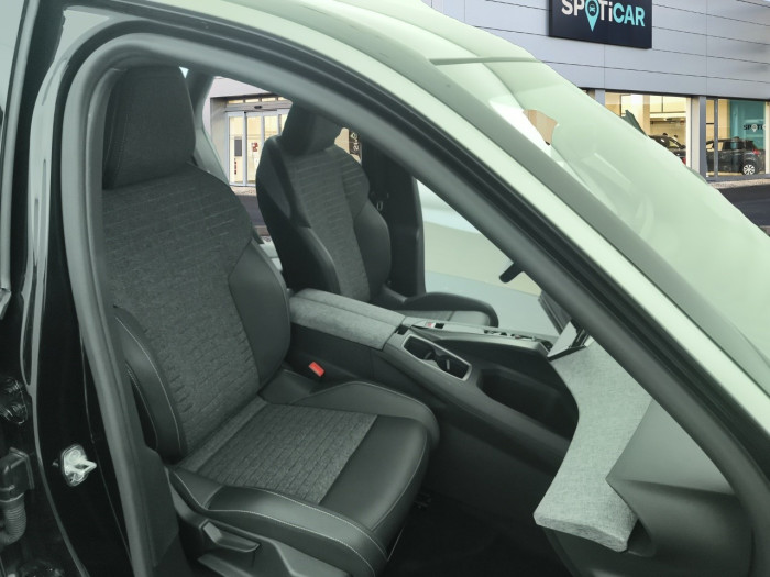 Peugeot 3008 Hybrid 136 e-DCS6 Allure
