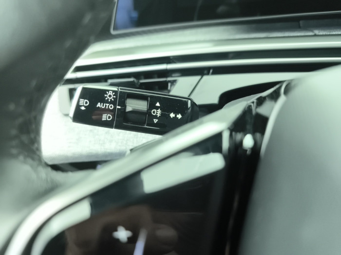 Peugeot 3008 Hybrid 136 e-DCS6 Allure