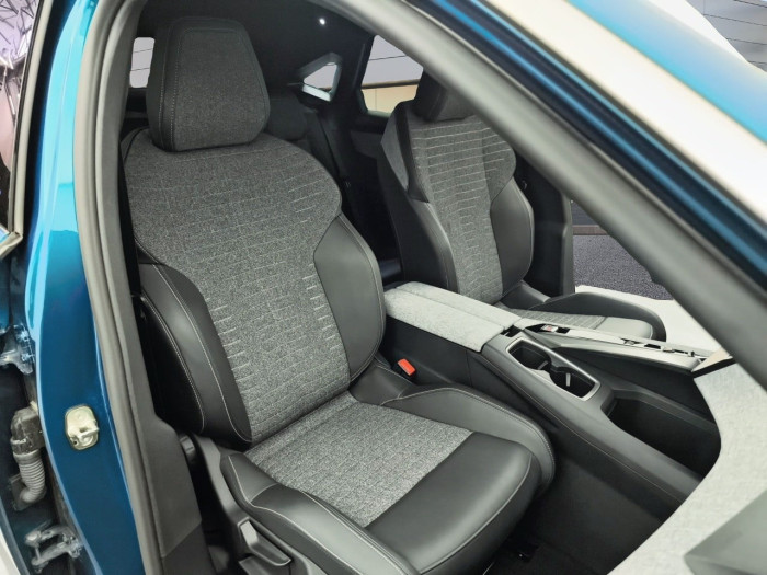 Peugeot 3008 Hybrid 136 e-DCS6 Allure