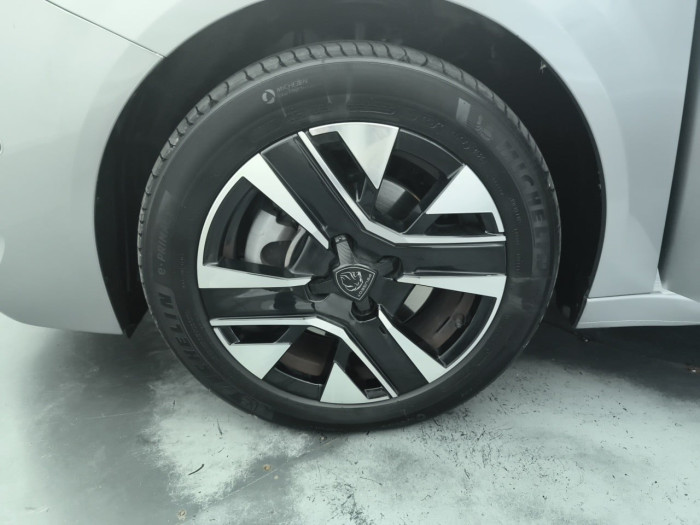 Peugeot 208 Nouvelle Hybrid 110 ch e-DCS6 Allure