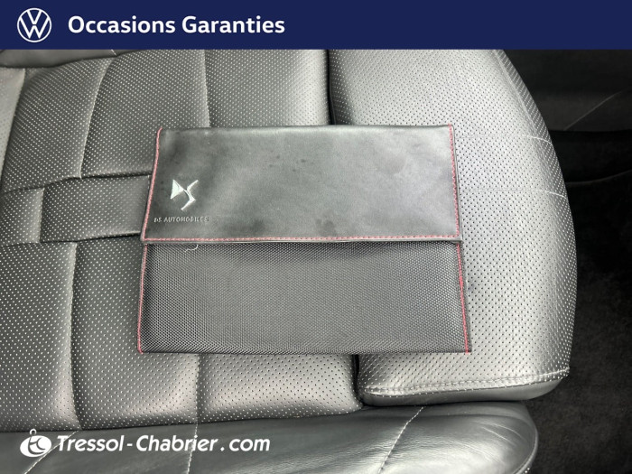 DS DS7 CROSSBACK Hybride E-Tense 300 EAT8 4x4 Louvre