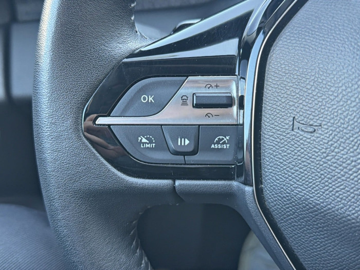 Peugeot 408 PureTech 130 ch S&S EAT8 Allure Pack