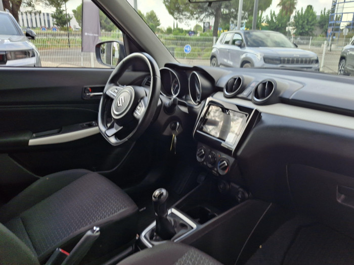 Suzuki Swift 1.2 Dualjet Hybrid Auto (CVT) Privilège