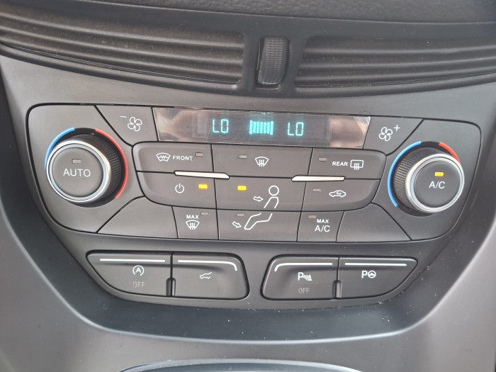Ford Kuga 2.0 TDCi 150 S&S 4x4 Powershift Titanium