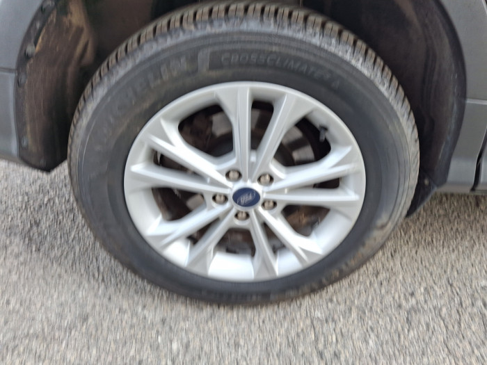 Ford Kuga 2.0 TDCi 150 S&S 4x4 Powershift Titanium