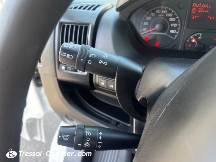 Peugeot BOXER FOURGON TOLE 335 L2H2 BLUEHDI 120 S&S PREMIUM