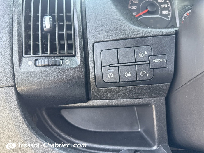 Peugeot BOXER FOURGON TOLE 335 L2H2 BLUEHDI 120 S&S PREMIUM