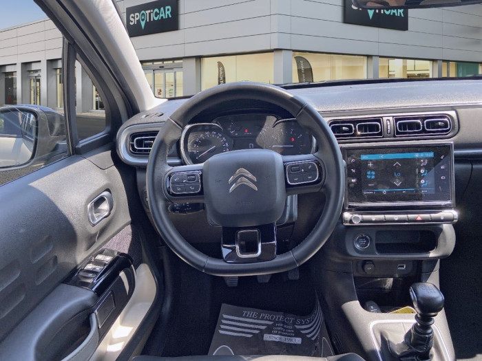 Citroën C3 PureTech 110 S&S BVM6 Saint James