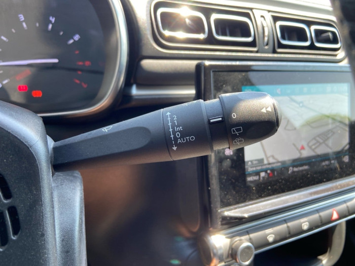 Citroën C3 PureTech 110 S&S BVM6 Saint James