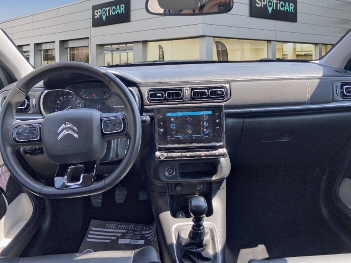 Citroën C3 PureTech 110 S&S BVM6 Saint James