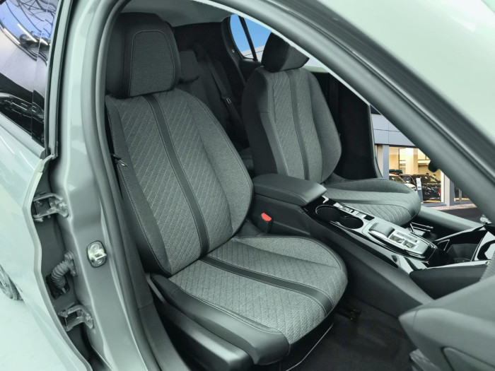 Peugeot 208 Nouvelle Hybrid 145 ch e-DCS6 Allure
