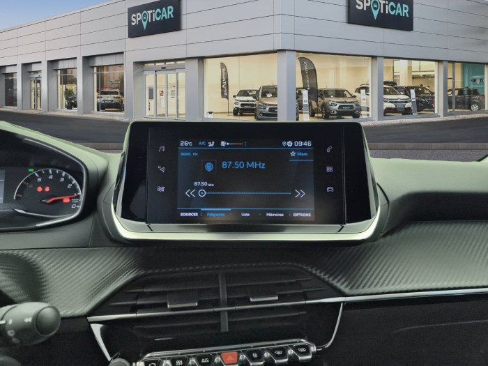 Peugeot 208 PureTech 100 S&S BVM6 Style