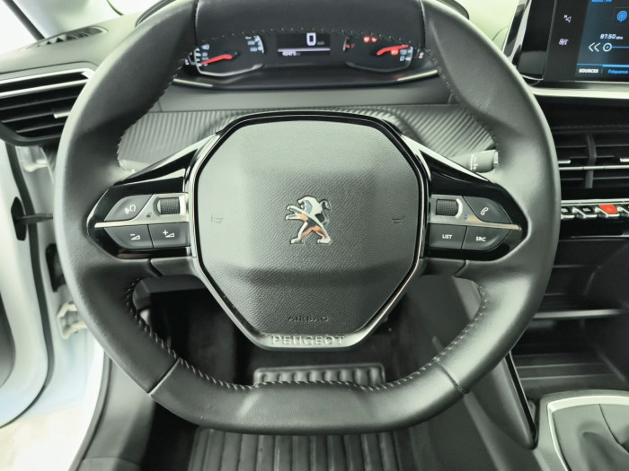 Peugeot 208 PureTech 100 S&S BVM6 Style