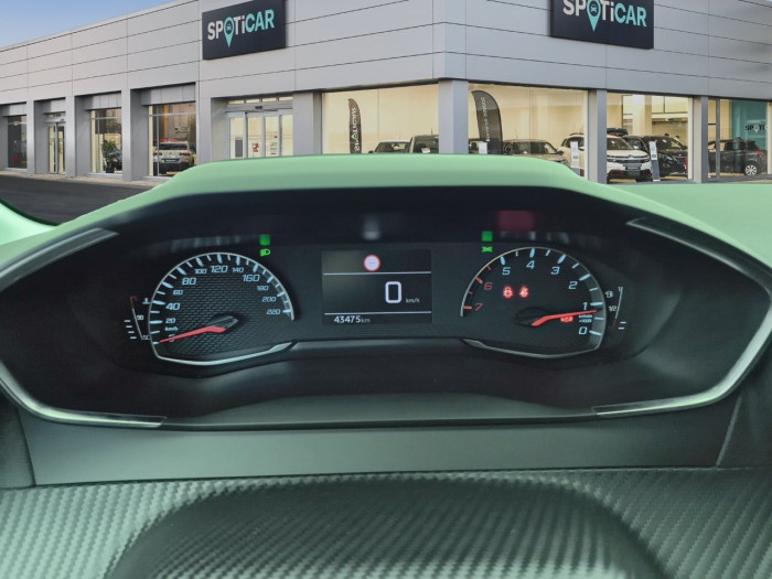 Peugeot 208 PureTech 100 S&S BVM6 Style