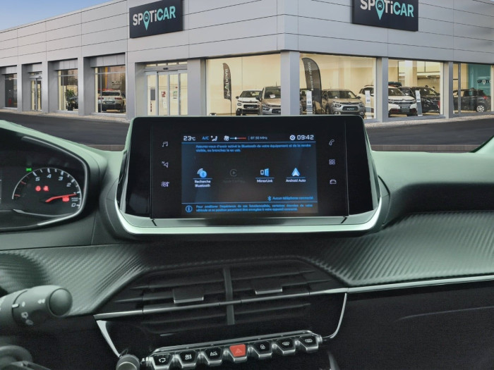 Peugeot 208 PureTech 100 S&S BVM6 Style