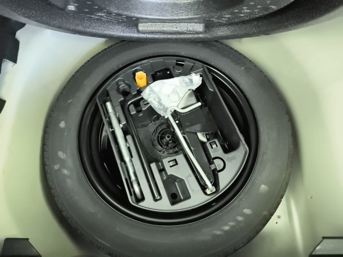 Peugeot 208 PureTech 100 S&S BVM6 Style