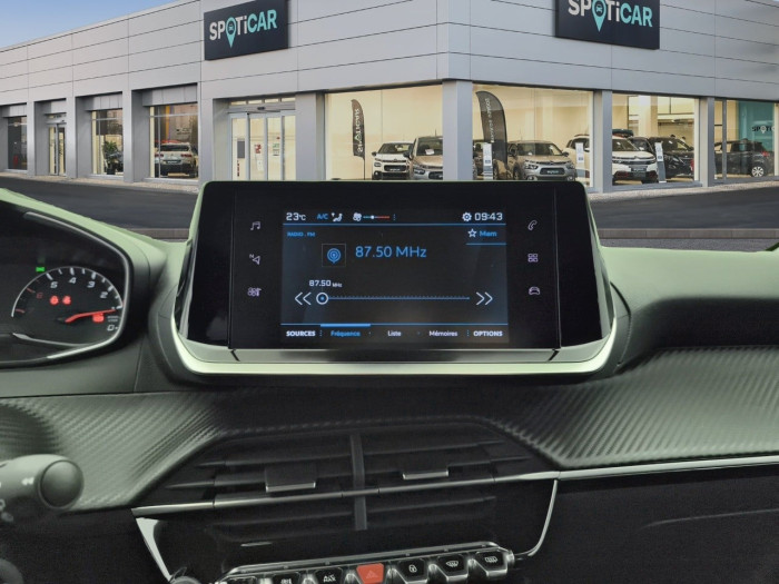 Peugeot 208 PureTech 100 S&S BVM6 Style