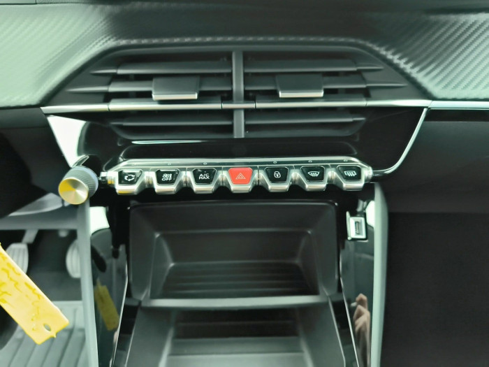Peugeot 208 PureTech 100 S&S BVM6 Style