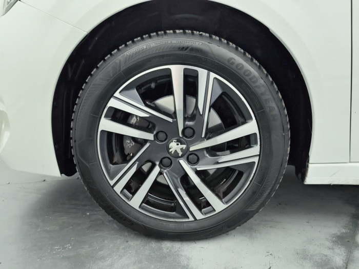 Peugeot 208 PureTech 100 S&S BVM6 Style