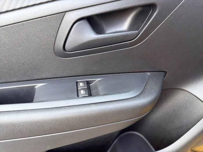 Peugeot 208 PureTech 75 S&S BVM5 Active