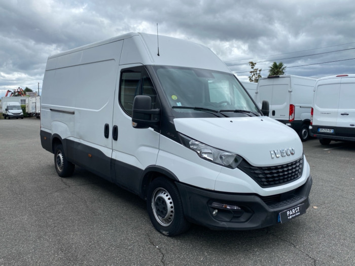 IVECO Daily 35S Fg 35S14 V12