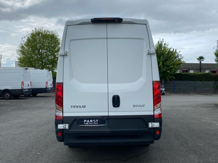 IVECO Daily 35S Fg 35S14 V12