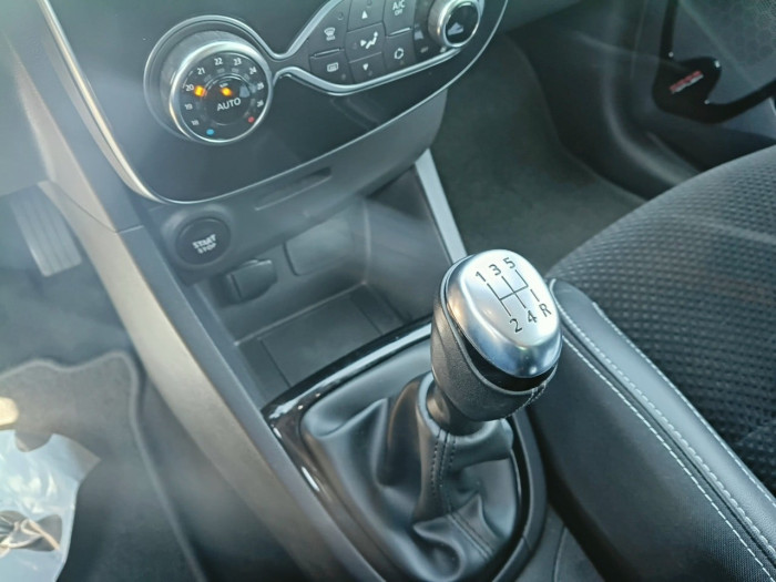 Renault CLIO IV TCe 90 E6C Intens