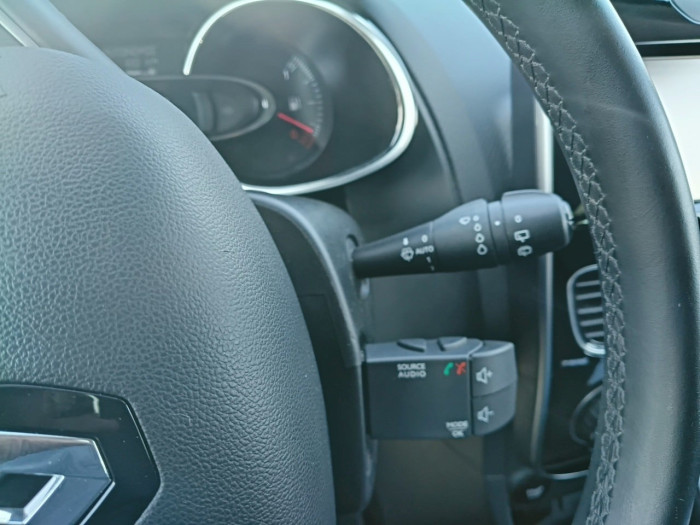Renault CLIO IV TCe 90 E6C Intens