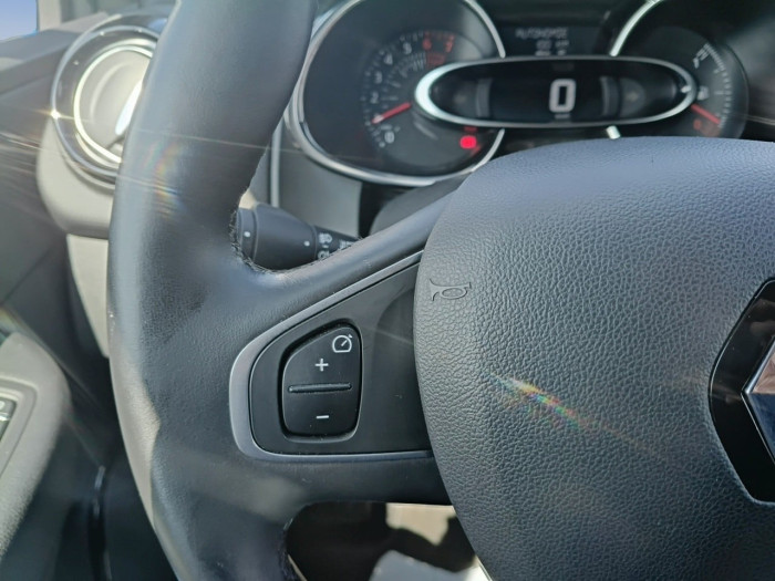 Renault CLIO IV TCe 90 E6C Intens