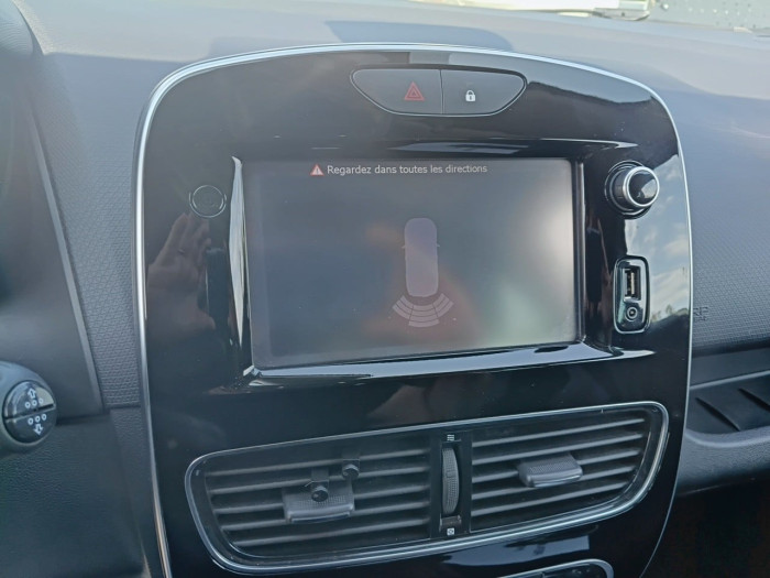 Renault CLIO IV TCe 90 E6C Intens