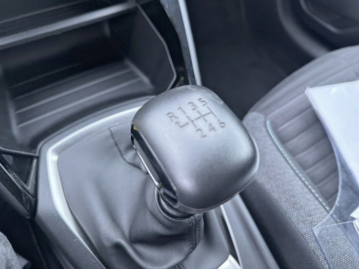 Peugeot 208 PureTech 100 S&S BVM6 Style