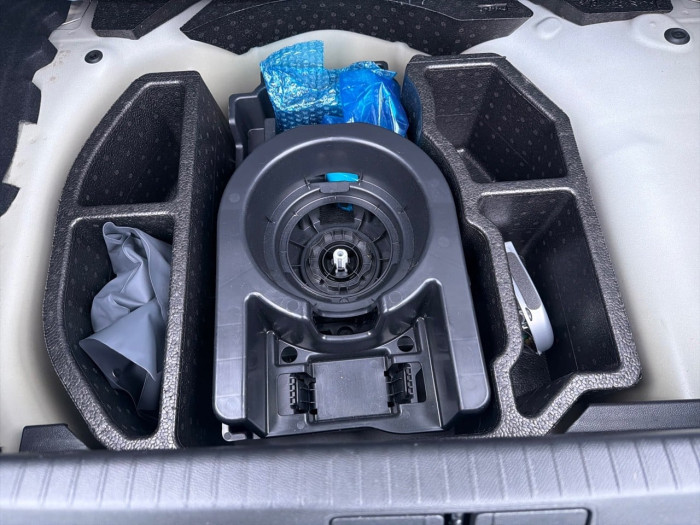 Peugeot 208 PureTech 100 S&S BVM6 Style