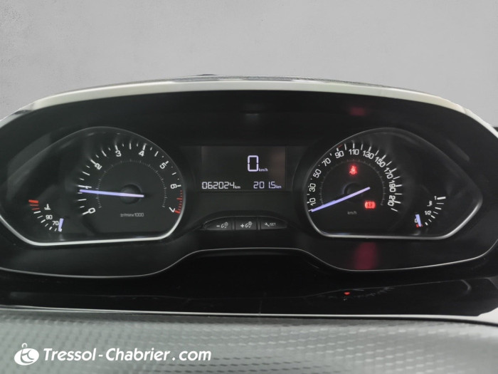 Peugeot 2008 PureTech 130ch S&S BVM6 Style