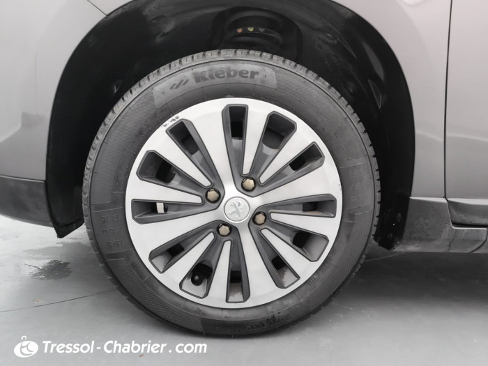 Peugeot 2008 PureTech 130ch S&S BVM6 Style