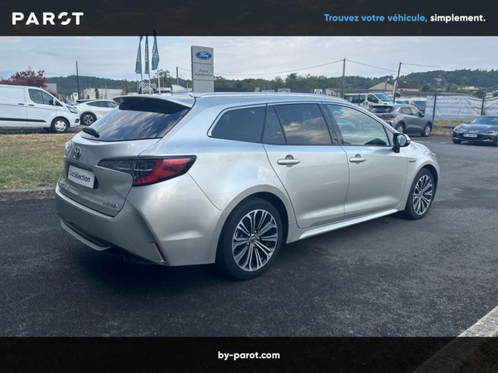 Toyota Corolla Touring Spt 184h Design
