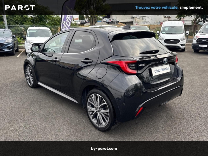 Toyota Yaris 116h Iconic 5p