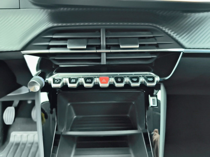 Peugeot 208 PureTech 100 S&S BVM6 Style