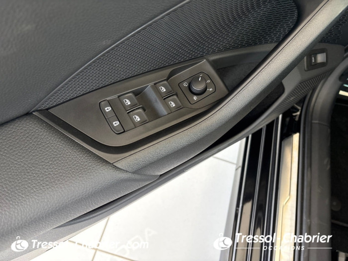 Skoda OCTAVIA COMBI Nouvelle 1.5 TSI Hybrid 150 ch ACT DSG7 Sportline